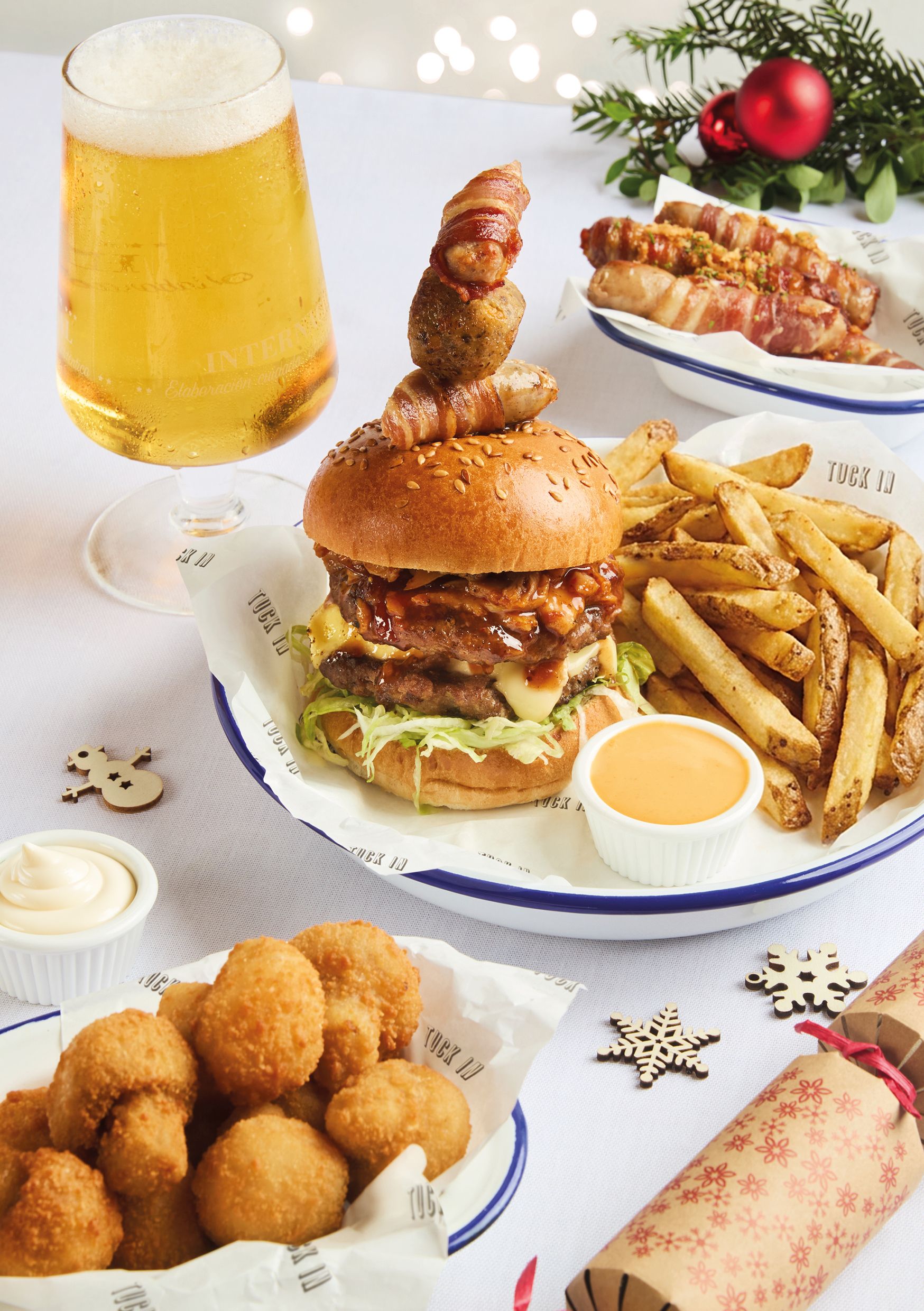 Festive Lunch & Dinner at The Harbour Inn Solva Pembrokeshire in Solva